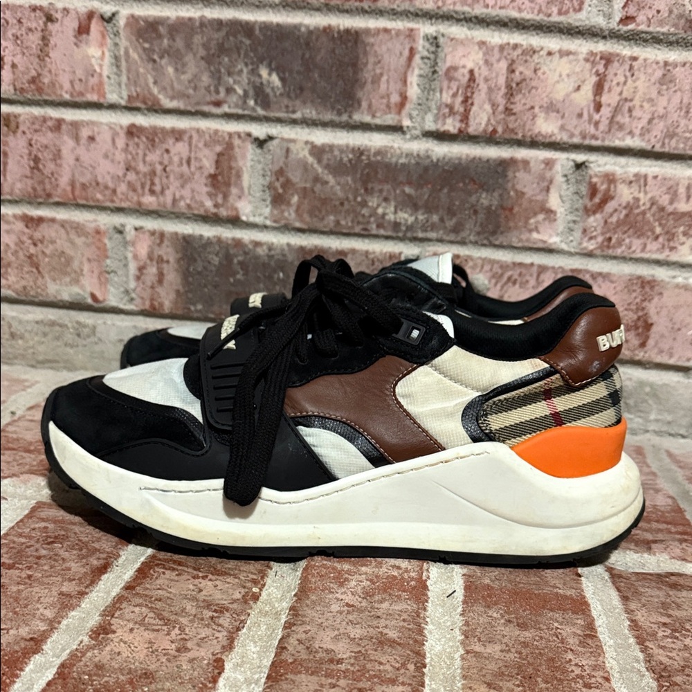 Burberry Men's Ramsey Black, Brown, and Orange Sneakers size 41